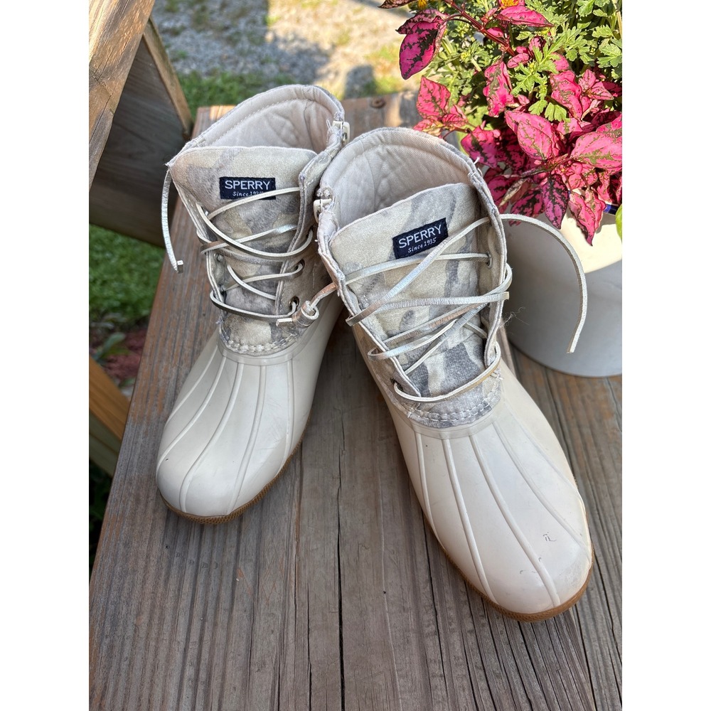 Sperry Saltwater Duck Boots Women 4M Cream Camo Silver Lace Rain Boots G21-61911